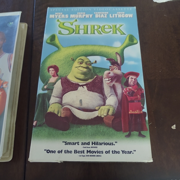 3/$20 Two classic movies VHS TAPES space jam and… - Picture 3 of 5